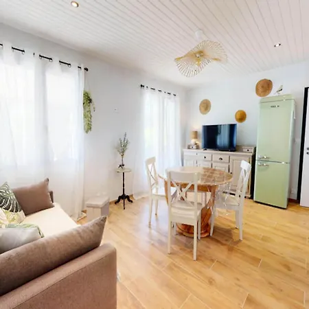 Le Gite Du Safran 5 7 People Saint-Gilles-Croix-de-Vie